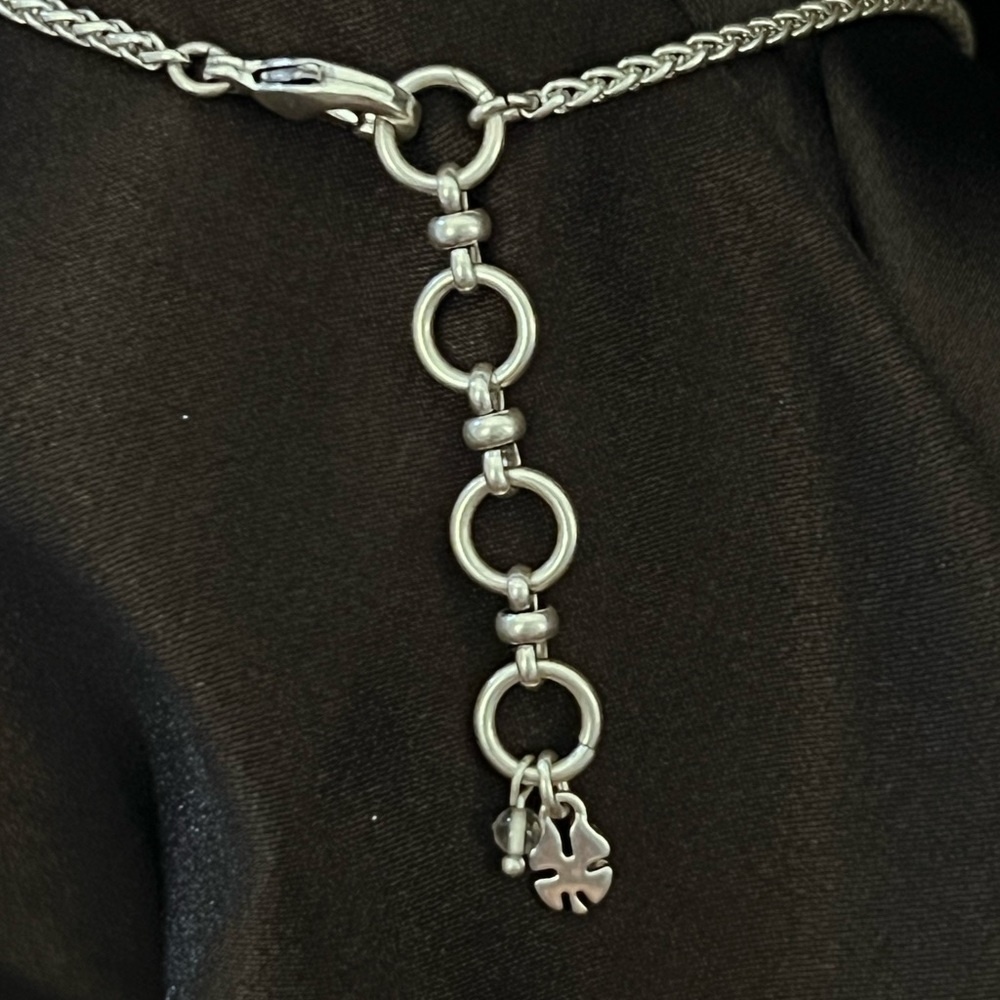 Gently loved Lucky Brand Two-Tone Petal Statement Necklace. - Picture 4 of 4